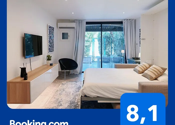 Studio Moderne Dans Le Golfe De Saint-Tropez